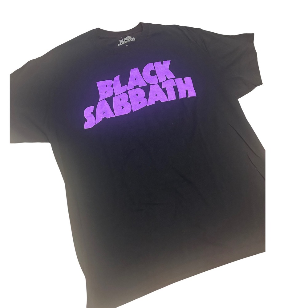 Black Sabbath XL Heavy Metal Rock T shirt tee purple 1970s band tee grunge
